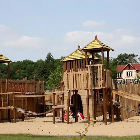 Campsite Luxe Vakantiehuisje In De Veluwe Camping Samoza Vierhouten